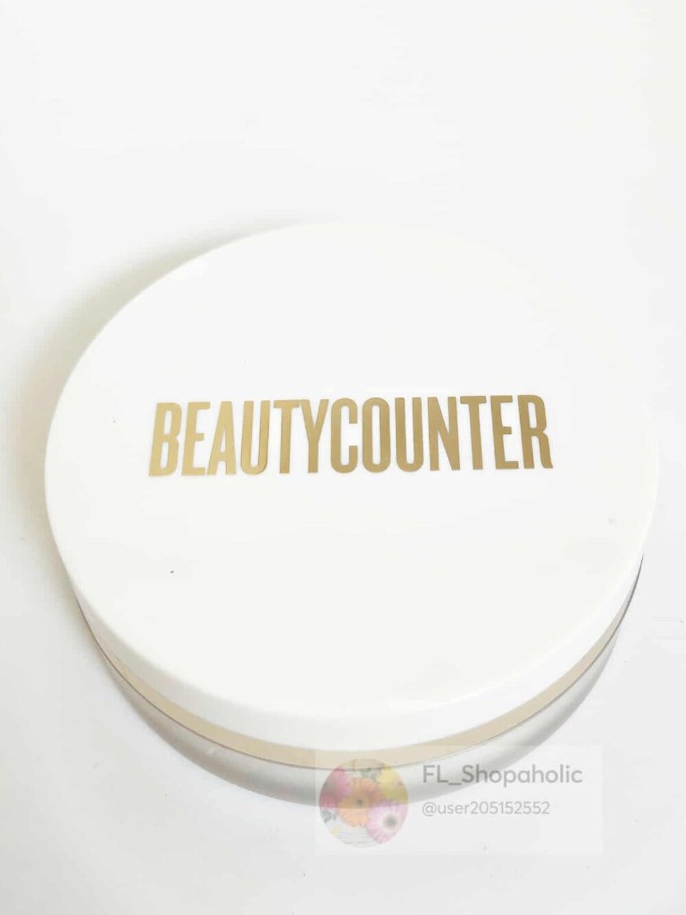 *Beautycounter* Mattifying Face Powder - (!!! READ !!!)